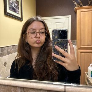 Meet your Posher, Bry